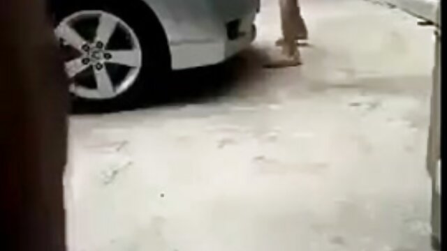 Emocionado coño mojado videos triple x adultos de una chica de playa tomando el sol, filmado por mí